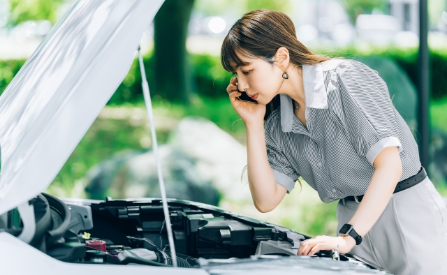 エンジン警告灯が点灯する主な原因
